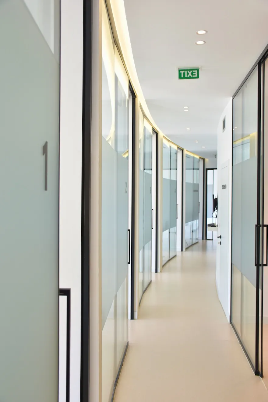 Klinika dentare Dental Health në Tiranë, Shqipëri